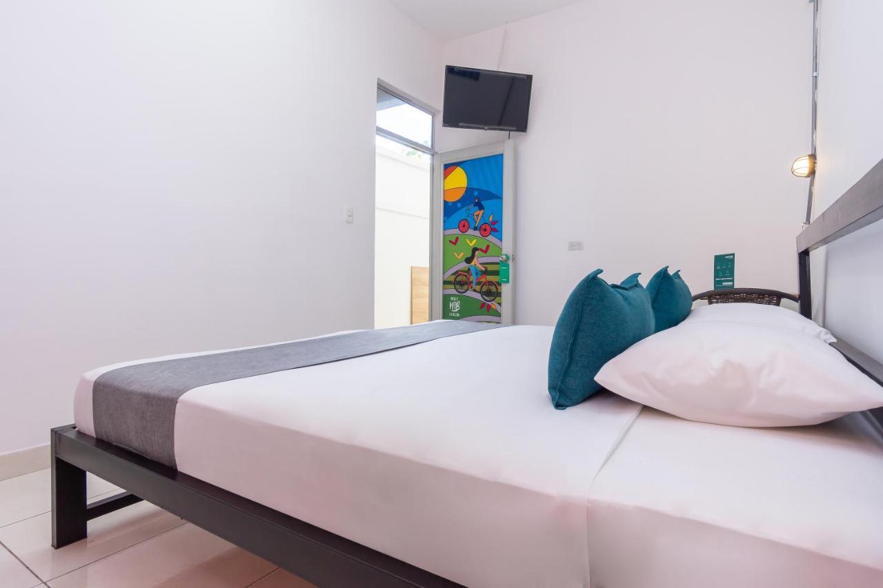 Ayenda San Juanero Hotel Neiva  Buitenkant foto